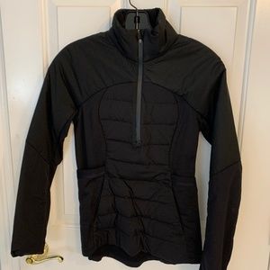 Lululemon black half zip up size 4